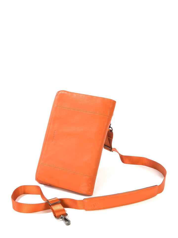 Borsa a tracolla unisex In Vera pelle Made in Italy 23,5x34x4,5 cm-4