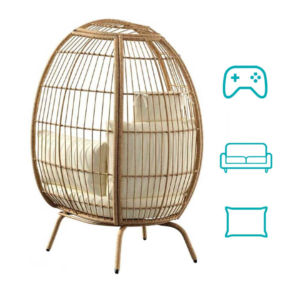 Prútené kreslo s vankúšikmi