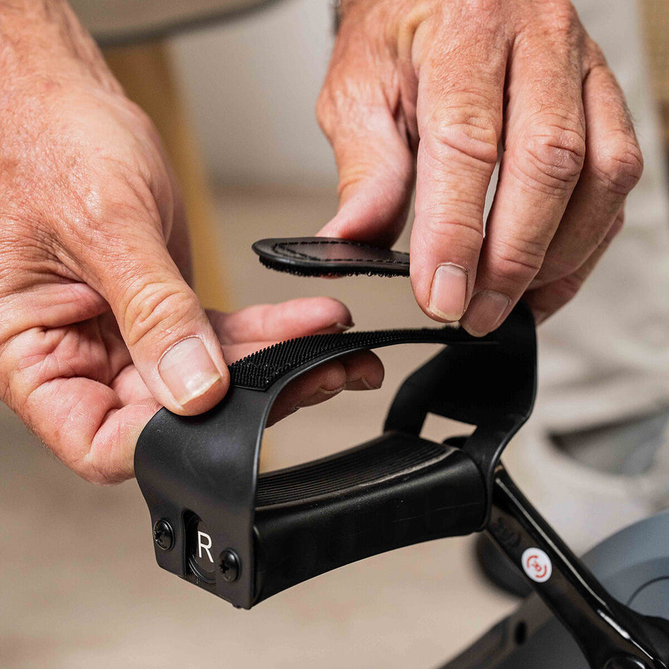 Electric Assisted Pedaler for Arms and Legs with Mat and Remote Control Velora 3000 InnovaGoods-7